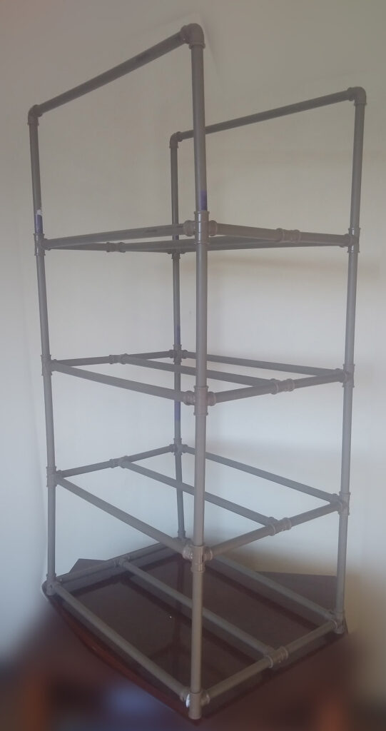 ESTANTE de 4 andares em PVC
